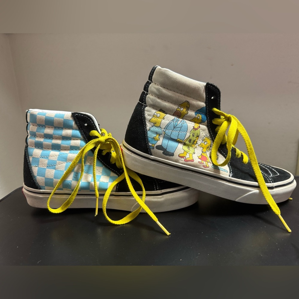 Vans High Top Simpson shoes
